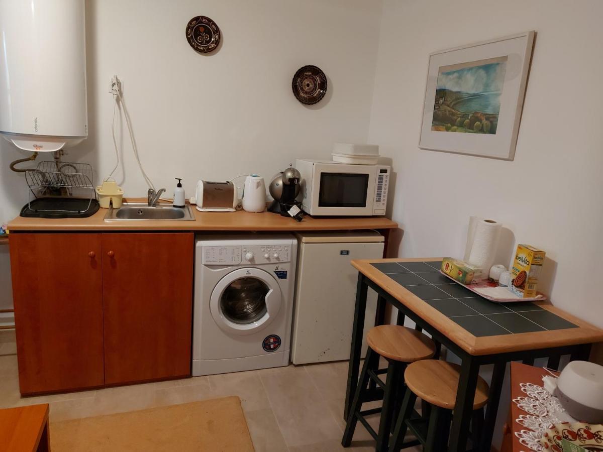 Nyugalom szigete 2 fős apartman 1 hálótérrel Apartamento Vertessomlo Exterior foto
